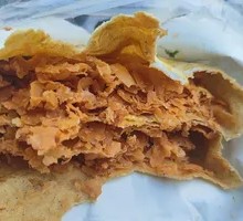Old Flavor Pancake with Egg and Cabbage