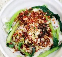 Oil-Poured Noodles