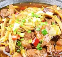 Braised Spare Ribs in Clay Pot