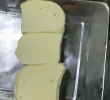 Steamed bun slices