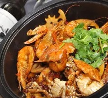 Spicy Shrimp and Crab