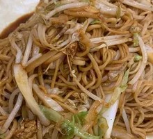 Vegetable Stir-Fried Noodles