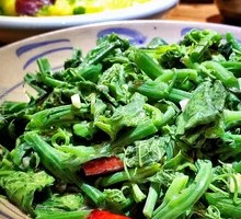 Stir-fried Young Luffa Tips