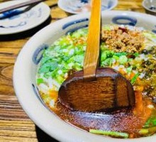Braised Pork Rice Noodles