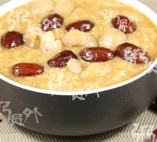 桂圆红枣薏米粥