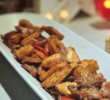 Spiced Flatbread Stir-Fry with Meat