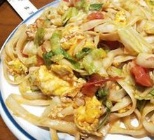 Tomato and Egg Stir-Fried Knife-Cut Noodles