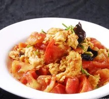Tomato and Egg Stir-Fry