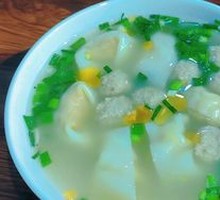 Pork and Lamb Dumpling with Meatballs