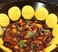Northeastern Chicken and Pork Bone Pot
