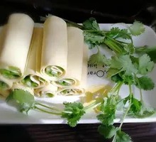 Tofu Roll with Scallion