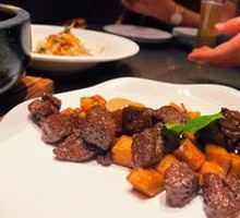 Sear-Grilled Angus Beef Cubes