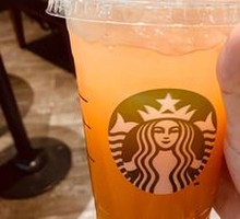 Tawan Ice Shaken Peach Oolong Tea
