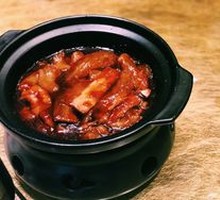 Mashed Chili Sea Cucumber and Pig Trotter
