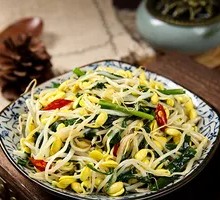 Spicy Stir-Fried Bean Sprouts Rice Bowl