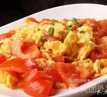 Scrambled Eggs with Tomatoes