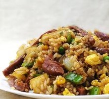 Black Pepper Beef Stir-Fried Rice