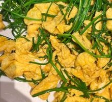 Sandy Onion Stir-fried with Local Eggs