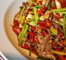18-Second Stir-Fried Beef with Green Peppers