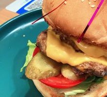 Double Beef Cheeseburger