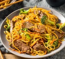 Beef Stir-Fried Noodles