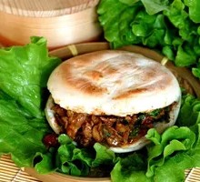 Lazhi Meat-filled Flatbread