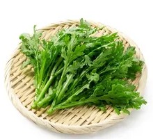 Chinese chrysanthemum greens