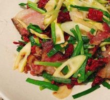 Fresh Bamboo Shoots Stir-Fried with Guizhou Sausage
