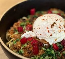 Sautéed Beef Sauce Noodles with Morel Mushrooms