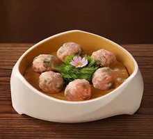 手工咯吱脆贡菜丸子
