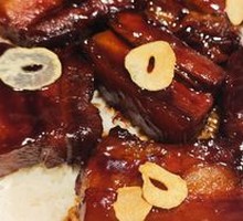 Plum Black Pig Braised Pork