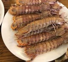 Peeled shrimp