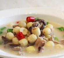 Lotus Seed and Pig Stomach Soup