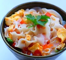 Tomato and Egg Knife-Sliced Noodles