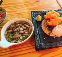 Thick-cut Salmon Sashimi