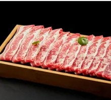 Hand-Cut Fresh Beef