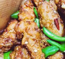 Sauce Garlic Fried Chicken Wings