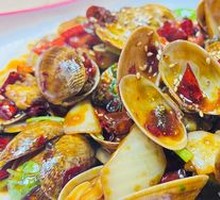 Spicy Stir-Fried Clams