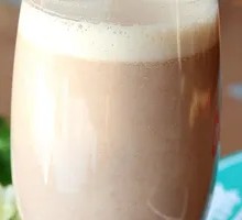 Cup-Served Soy Milk
