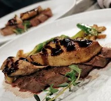 Thick-cut M3 Purebred Wagyu Filet