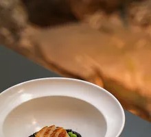 Xiapu Purple Laver, Pea, and Fresh Scallop Stir-fry