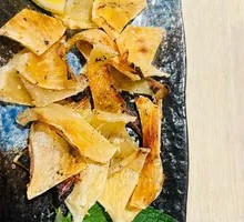 Charcoal-Grilled Ray Fin