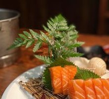 超人气三文鱼刺身