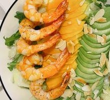 Steamed Shrimp Mango Avocado Salad