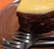 Farmhouse Carrot Cake