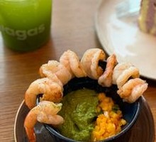 Shrimp and Mango with Green Chili Sauce