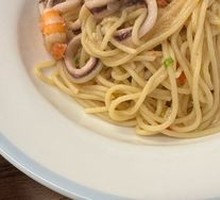 Garlic Seafood Noodles