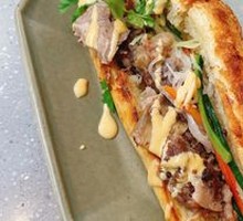 Vietnamese Beef Sandwich