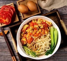 番茄炒蛋盖浇面