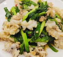 Stir-fried Octopus with Leeks
